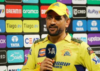 தோல்விக்கு பின் தோனி சொன்ன வார்த்தை! மும்பையிடம் சரணடைந்த CSK!