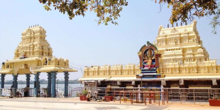 Telangana Bhadrakali temple set for major facelift on lines of Madurai Meenakshi shrine