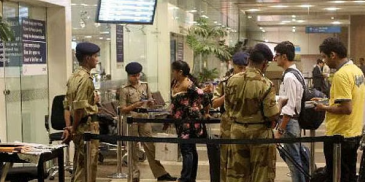 மும்பை விமான நிலையத்தில் ரூ.7.75 கோடி மதிப்பிலான போதைப்பொருளுடன் பயணி கைது.