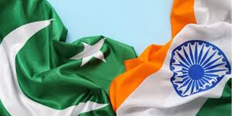 இந்தியாவிலிருந்து கிளம்பவில்லை என்றால் இதான் நடக்கும்..!