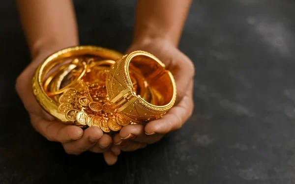 சென்னையில் தங்கம் விலை வீழ்ச்சி – பவுனுக்கு ரூ.80 குறைவு