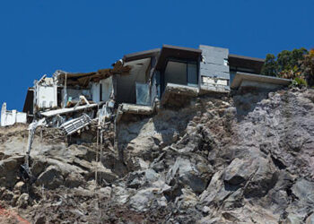 நியூசிலாந்தில் பயங்கர நிலநடுக்கம் : ரிக்டர் அளவில் 6.2 ஆக பதிவு