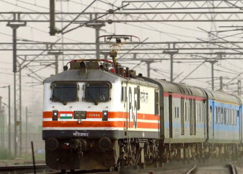 மே தினம் : நாளை ஞாயிற்றுக்கிழமை அட்டவணைப்படி மின்சார ரெயில்கள் இயக்கம்