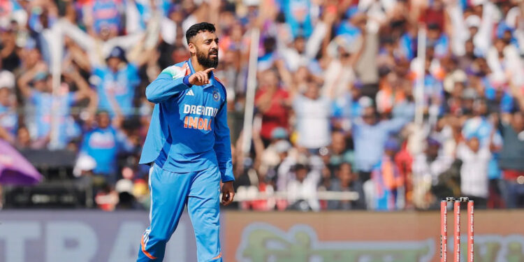 புதிதாக இடம்பிடித்த வருண்.. ஷ்ரேயாஸ்-க்கு மீண்டும் இடம்!