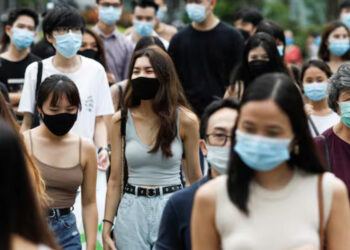 சிங்கப்பூரில் மீண்டும் வேகமெடுக்கும் கொரோனா பரவல் : உயிரிழப்புகள் அதிகரிப்பு!