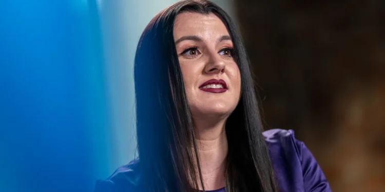 ஓபன் AI நிறுவனத்தில் அப்ளிகேஷன் CEO நியமனம்