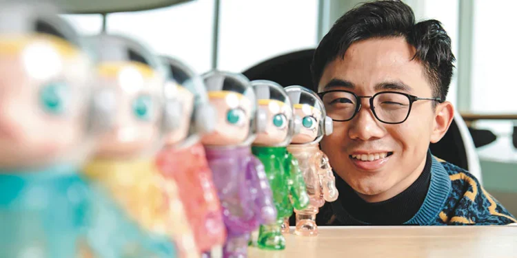 “ஓவர்நைட்டில் உலக famous ஆகிட்டாரு” – 13,700 கோடி ரூபாய் கல்லா கட்டிய சீன இளைஞன்