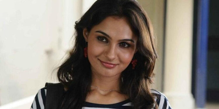 போர் முடியும, தலைவர்கள் கைகுலுக்குவார்கள் ஆனால்..  ஆண்ட்ரியாவின் உருக்கமான பதிவு