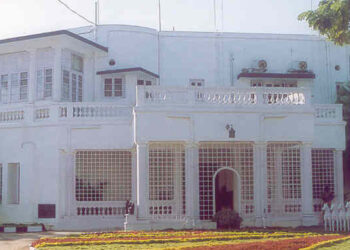 தெலுங்கானா கவர்னர் மாளிகையில் திருட்டு