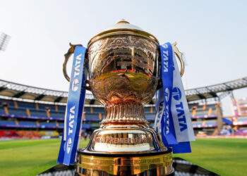 வெளிநாட்டு வீரர்கள் விவகாரம் : ஐபிஎல் அணிகளுக்கு பிசிசிஐ எச்சரிக்கை !