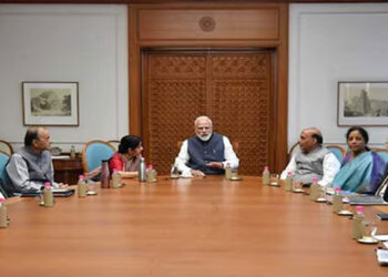 டில்லியில் அனைத்துக் கட்சி கூட்டம் : ஆப்ரேஷன் சிந்தூர் குறித்து முக்கிய ஆலோசனை