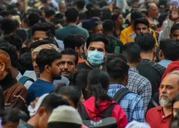 மீண்டும் கொரோனா வருது, பாதுகாப்பா இருங்க – தமிழக சுகாதாரத் துறை எச்சரிக்கை!