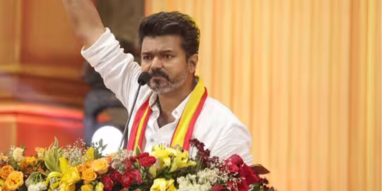 வியாசர்பாடி சம்பவம் – உதவி செய்ய வந்த த.வெ.க. உறுப்பினர்கள் மீது காவல்துறை அக்கிரமம் : விஜய் கண்டனம்