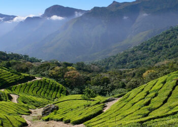 குளுகுளு சீசன் துவங்கியதால் சுற்றுலா பயணியர் மகிழ்ச்சி