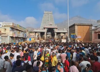 திருவண்ணாமலையில் பவுர்ணமி கிரிவலம் செல்ல நேரம் அறிவிப்பு