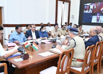 யார் கடமை தவறினாலும் தப்ப முடியாது-எச்சரித்த முதல்வர்!