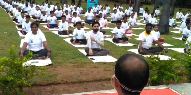 திருவள்ளூரில் 108 யோகா ஆசனங்கள் செய்து மாற்றுத்திறனாளிகள்,மற்றும் மனவளர்ச்சி குன்றியோர் உலக சாதனை‌