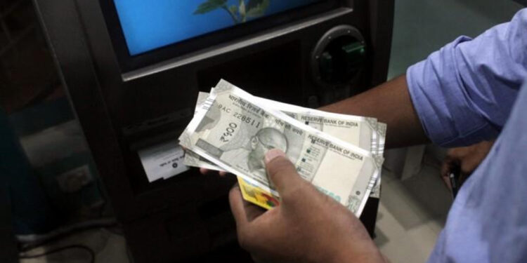 ஏடிஎம்களில் ரூ.500 நோட்டுகள் நிறுத்தம் ? இது உண்மையா.. ?