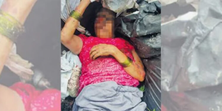 குப்பைக் கிடங்கில் புறக்கணிக்கப்பட்ட 60 வயது புற்றுநோயாளி ! பேரன் மீது போலீசார் விசாரணை