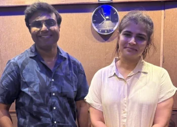 பாடகி சின்மயி தமிழ் சினிமாவிற்கு 6 ஆண்டுகளுக்குப் பிறகு கம்பேக்!