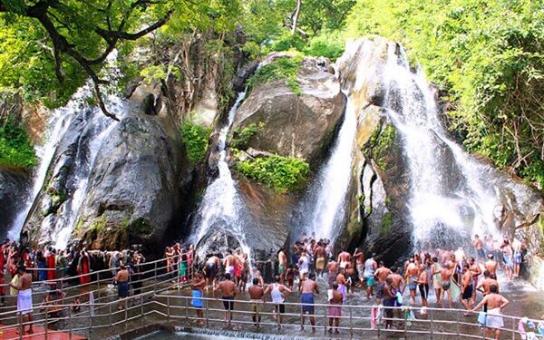 மீண்டும் குற்றாலத்தில் குதூகலம் தான்..!