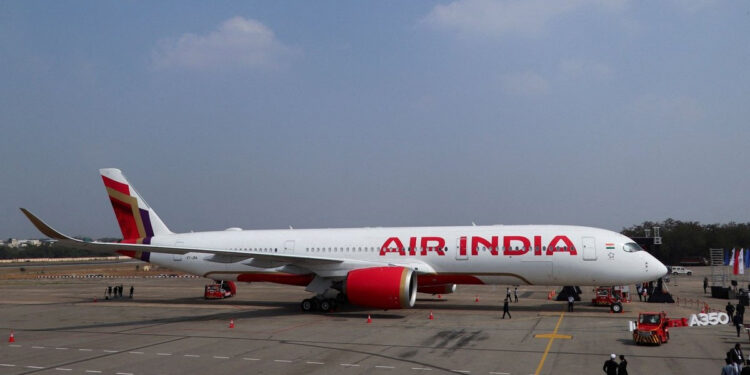 போர் பதற்றம் காரணமாக சென்னையிலிருந்து செல்லக்கூடிய 11 விமான சேவைகள் ரத்து!