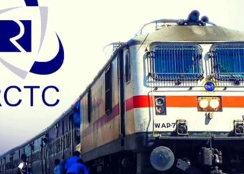 தட்கல் டிக்கெட் பிரச்சனை : இரண்டரை கோடி போலி கணக்குகள் கண்டறிதல் – சாமானிய பயணிகள் அதிர்ச்சி