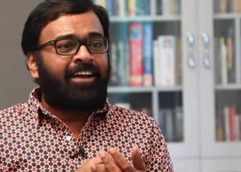 பழ.கருப்பையா மீது இயக்குநர் கரு.பழனியப்பன் சாதி வன்கொடுமை புகார்