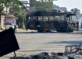மணிப்பூரில் மீண்டும் கலவரம் தீவிரம் : தமிழர்கள் வசிக்கும் பகுதிகளில் பதற்றம்