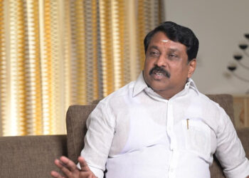 குமரி காதலி வீட்டில் இளைஞர் மர்ம மரணம் : நயினார் நாகேந்திரன் பரபரப்பு பதிவு