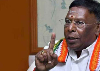 தேர்தல் நேரத்தில் கட்சித் தலைவர்களை இழிவுபடுத்தி பேசுவதை நாராயணசாமி மாற்றிக்கொள்ள வேண்டும் – அன்பழகன்