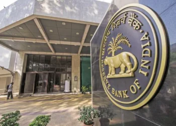 ரெப்போ வட்டி குறைப்பு – வீட்டு கடன்களுக்கு நன்மையா? யாருக்கு லாபம்?