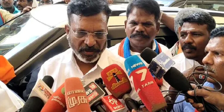 அதிமுக-பாஜக இடையே இணைப்பு மட்டுமே உள்ளது, பிணைப்பு இல்லை – திருமாவளவன்