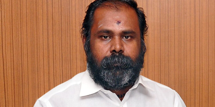 முதல்வர் விளம்பரம் தேடுவதிலேயே தான் இருக்கிறார் – ஆர்.பி.உதயக்குமார்