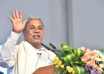 நானே முதல்வர் அதில் மாற்றமில்லை-சித்தராமையா