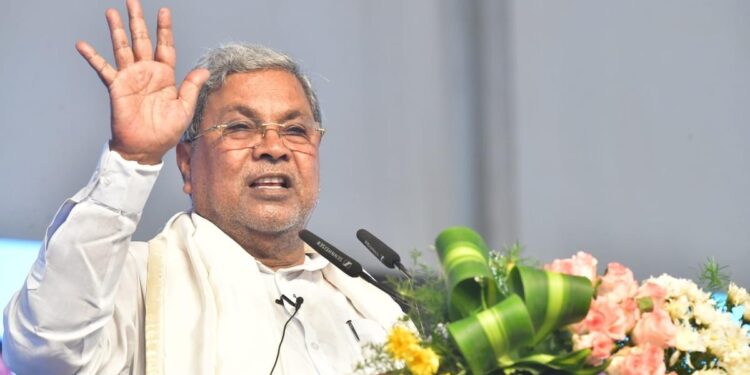 நானே முதல்வர் அதில் மாற்றமில்லை-சித்தராமையா