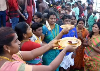 ஆடிப்பெருக்கு வழிபாட்டு சிறப்புகள், நீருக்கான நன்றியோடு தாலிச்சரடு மாற்றும் நல்ல நேரம்!