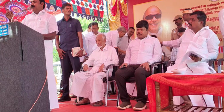 பிற்படுத்தப்பட்டோர் நலத்துறை அமைச்சர் ஆரம்ப சுகாதார நிலைய கூடுதல் கட்டிட அடிக்கல் நாட்டு விழா