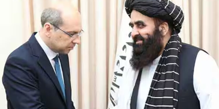 ஆப்கன் தலிபான் அரசை அங்கீகரித்த முதல் நாடாக ரஷ்யா முன்னேறியது!