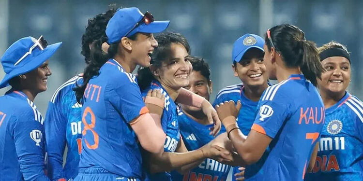 இந்தியா மகளிர் அணி அபார வெற்றி !