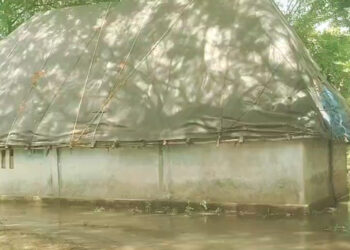 கொள்ளிடம்ஆற்றில் வெள்ளபெருக்கு ஏற்பட்டு கிராமங்களுக்குள் தண்ணீர் புகுந்து விவசாயவிலை நிலங்கள்&குடியிருப்புகளைசுற்றி உபரி நீர் சூழ்ந்து பாதிப்பு