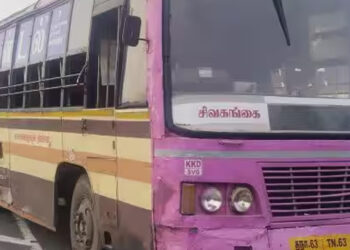 பின்புற டயர்கள் கழன்ற அரசு பஸ் : டிரைவர் சுதாரித்ததால் தப்பிய பயணிகள்