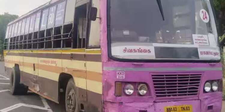 பின்புற டயர்கள் கழன்ற அரசு பஸ் : டிரைவர் சுதாரித்ததால் தப்பிய பயணிகள்