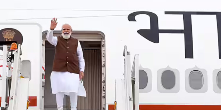 பிரேசிலில் பிரிக்ஸ் உச்சி மாநாடு: பிரதமர் மோடி புறப்பட்டார்!