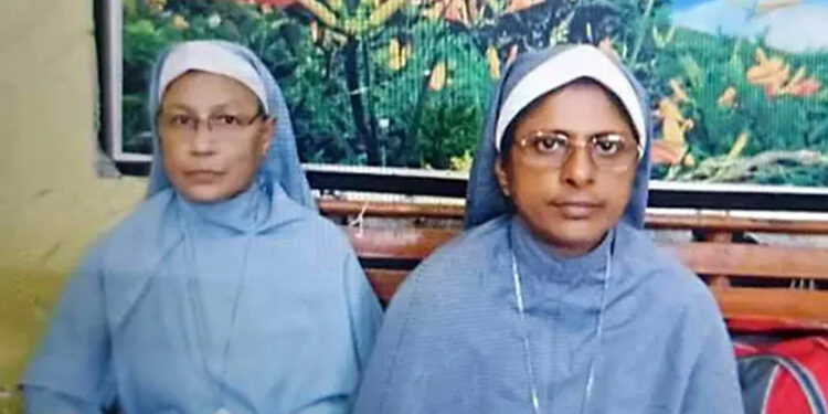 சத்தீஸ்கரில் கைது செய்யப்பட்ட இரண்டு கன்னியாஸ்திரிகள் – நாடுமுழுவதும் வெடிக்கும் கண்டனம் !