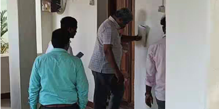 போலீஸ் விசாரணையில் கோவில் காவலாளி மரணம் : காலை 8 மணிக்கே விசாரணையைத் தொடங்கிய நீதிபதி