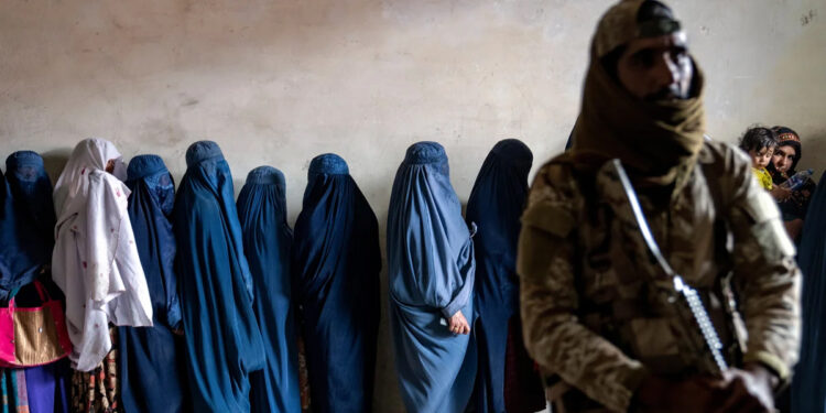 தலிபான் தலைவர்களுக்கு சர்வதேச குற்றவியல் நீதிமன்றம் கைது வாரண்ட் : வரலாற்றுச் சுடரொளி சாய்ந்தது