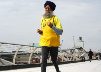 114 வயதான மாரத்தான் வீரர் ஃபெளஜா சிங் சாலை விபத்தில் உயிரிழப்பு : கனடாவைச் சேர்ந்த டிரைவர் கைது