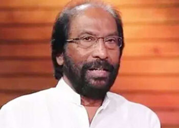 காமராஜர் உயிரிழக்கும் போது கருணாநிதியின் கையை பிடித்தாரா ? – திருச்சி சிவா பேச்சால் புதிய சர்ச்சை