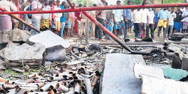 தூத்துக்குடி பட்டாசு ஆலை விபத்து; திமுக நிர்வாகி பலி: முதல்வர் நிதியுதவி அறிவிப்பு